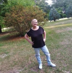 Meet your Posher, Victoria